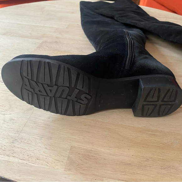 Stuart Weitzman thigh high HILO black suede boots, size 8.5 - Picture 6 of 12